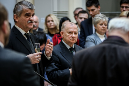 nagy_F_poharkoszonto_BE_NF nagy_F_poharkoszonto_BE_NF