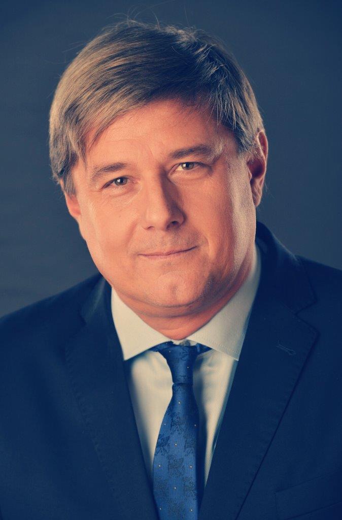 Prof. Dr. Rovó László rektor Prof. Dr. Rovó László rektor