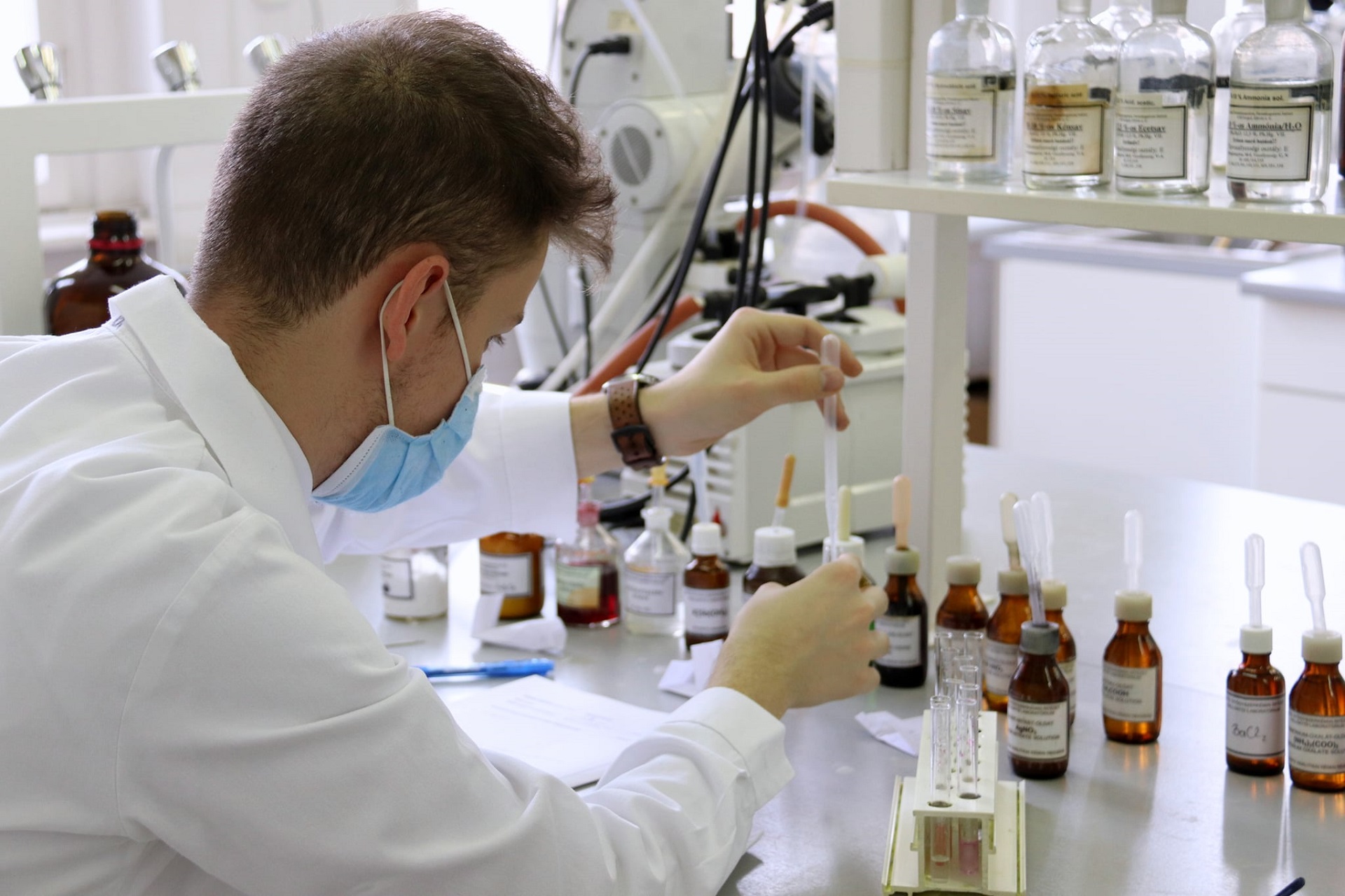 kemia_nyit kemia_nyit