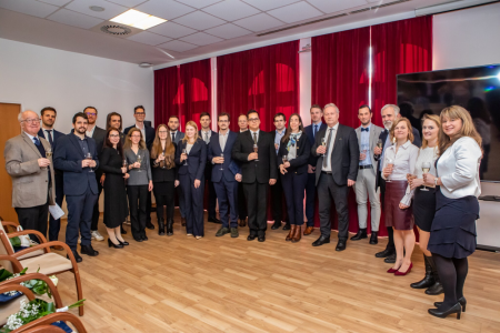 MTA_akademiai_ifjusagi_dijasok_2026__1000x10000 MTA_akademiai_ifjusagi_dijasok_2026__1000x10000